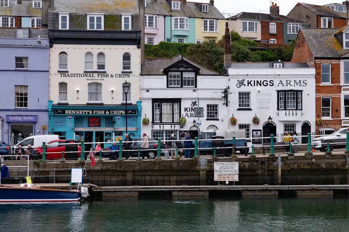 How to Support Local Shops on a British Seaside Holiday